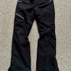 Holden black snowboard or ski pants